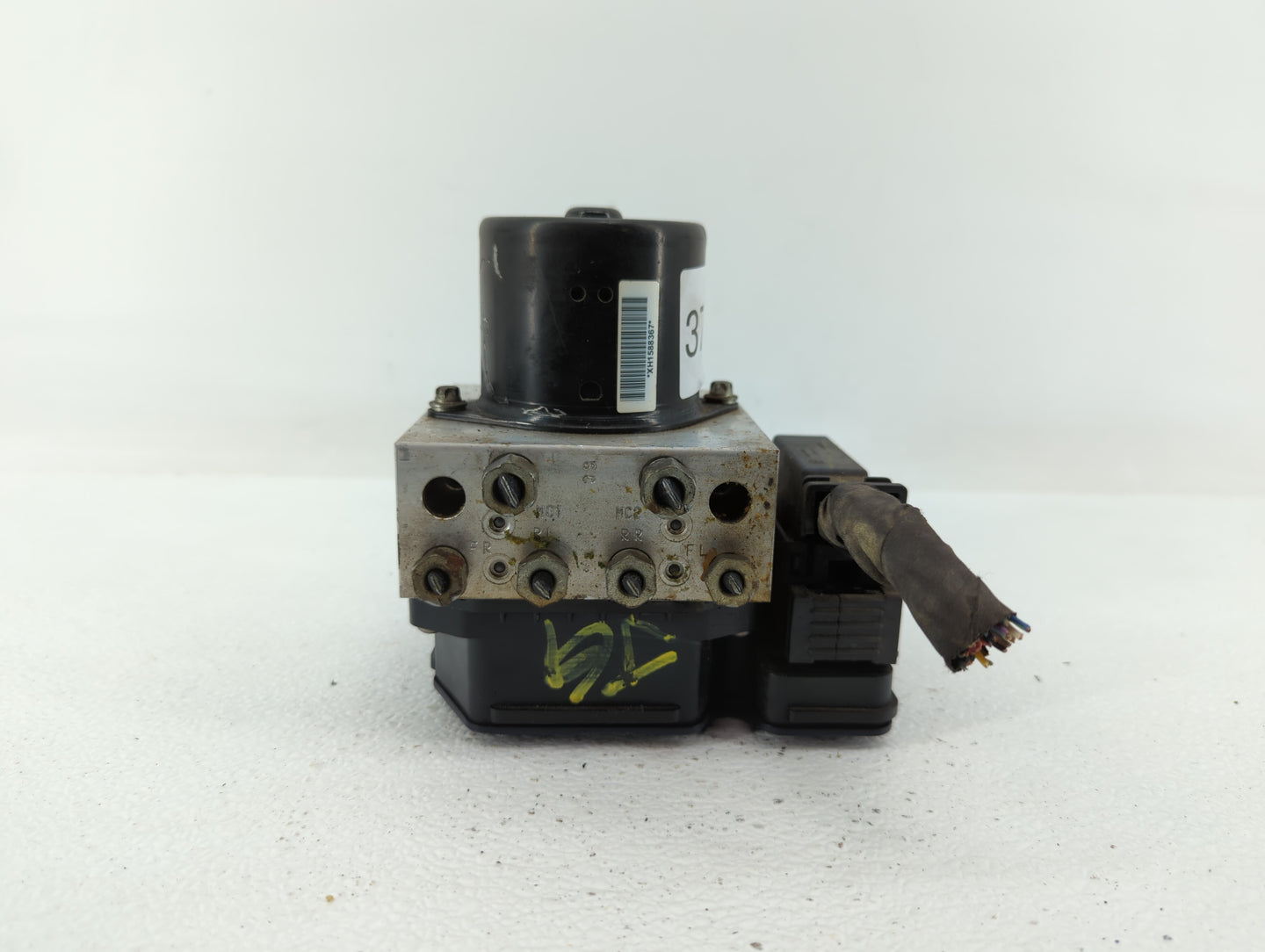 2013-2016 Chevrolet Malibu ABS Pump Control Module Replacement P/N:22810057 22863598, 22973923 Fits Fits 2012 2013 2014 2015