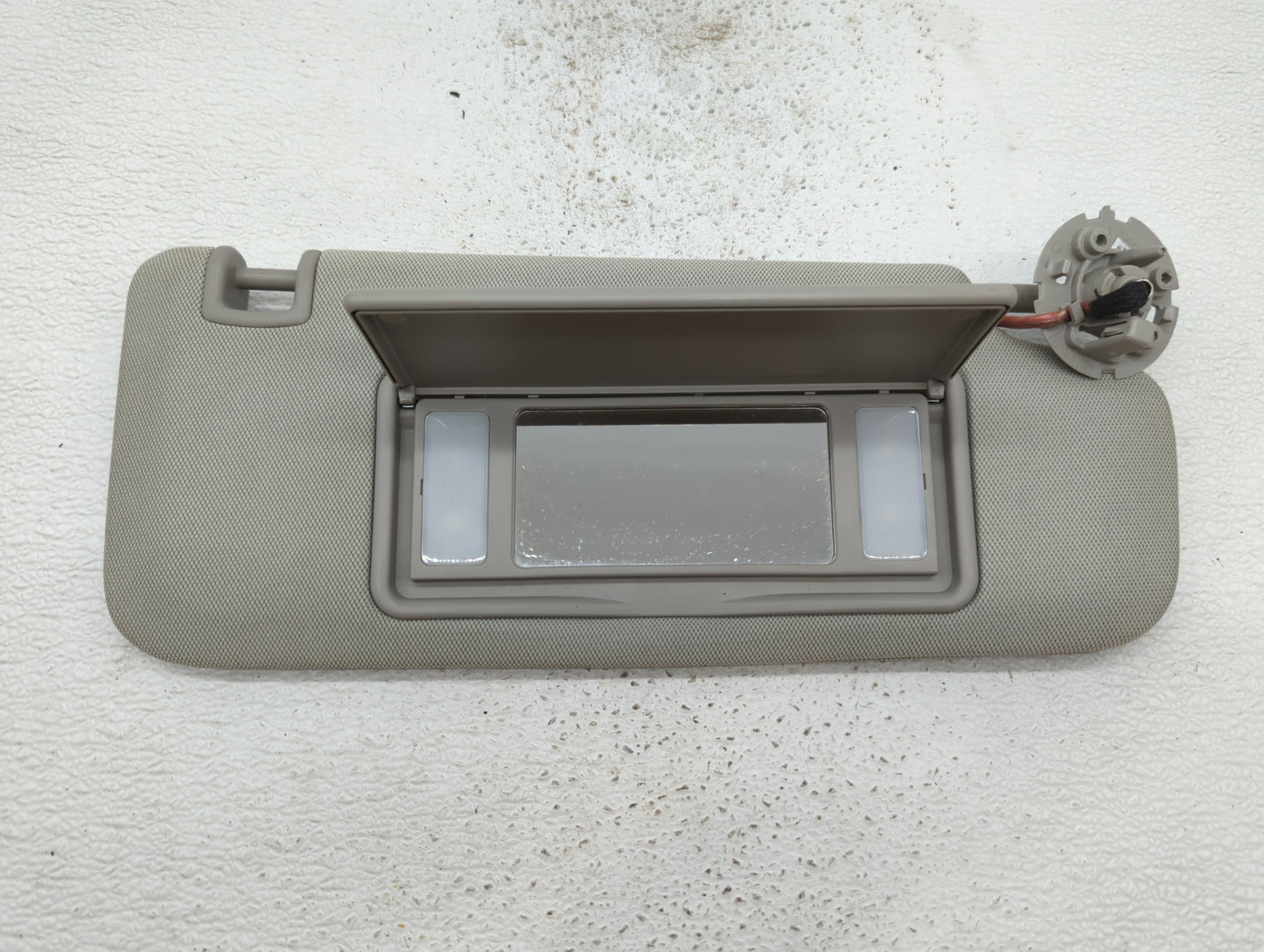 2013-2016 Chevrolet Malibu Sun Visor Shade Replacement Passenger Right Mirror Fits Fits 2013 2014 2015 2016 OEM Used Auto Pa