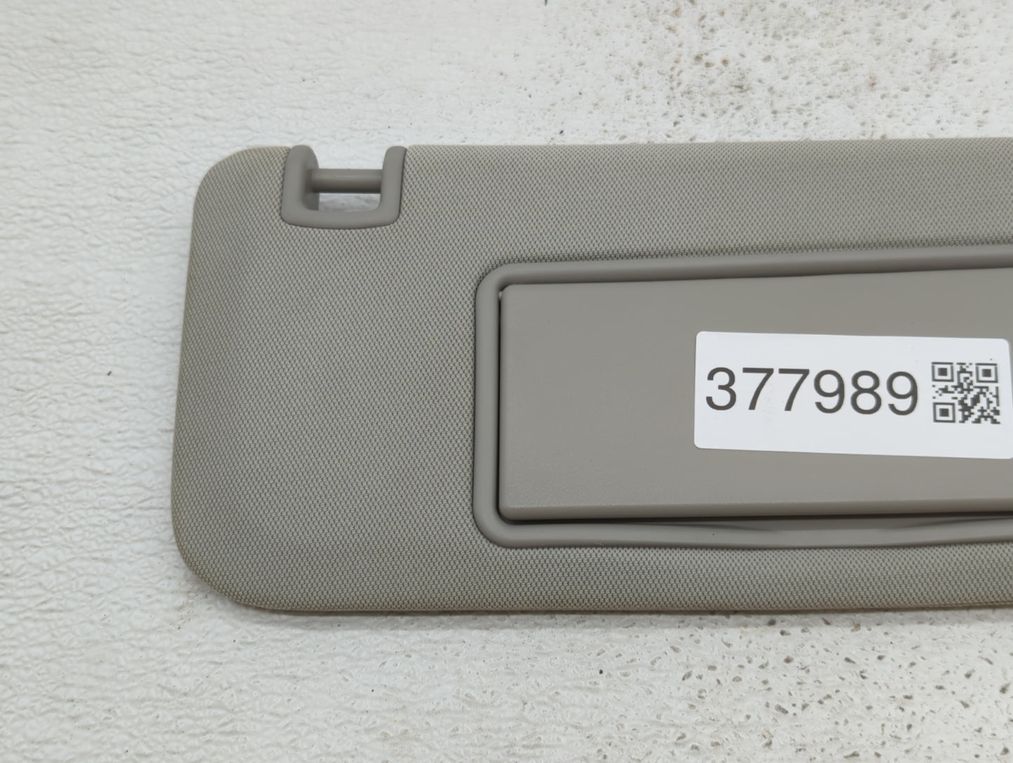 2013-2016 Chevrolet Malibu Sun Visor Shade Replacement Passenger Right Mirror Fits Fits 2013 2014 2015 2016 OEM Used Auto Pa