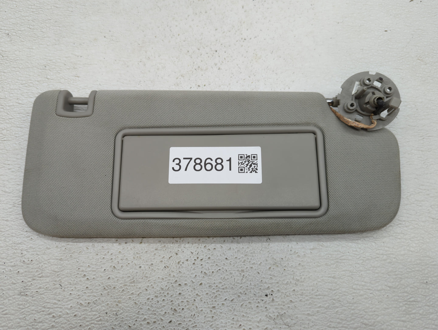 2013-2016 Chevrolet Malibu Sun Visor Shade Replacement Passenger Right Mirror Fits Fits 2013 2014 2015 2016 OEM Used Auto Pa