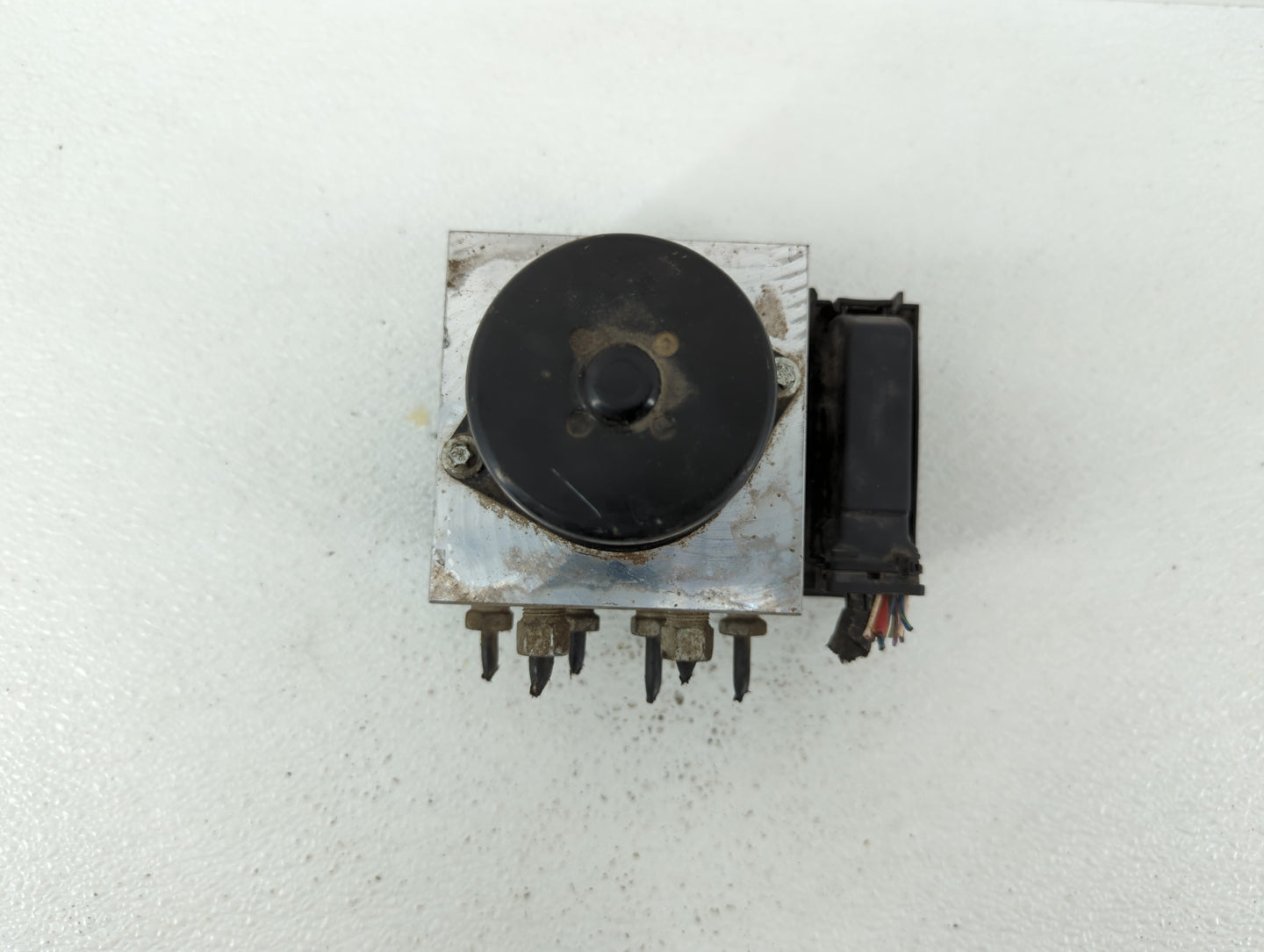 2013-2016 Chevrolet Malibu ABS Pump Control Module Replacement P/N:22863598 22810057, 22973923 Fits Fits 2012 2013 2014 2015