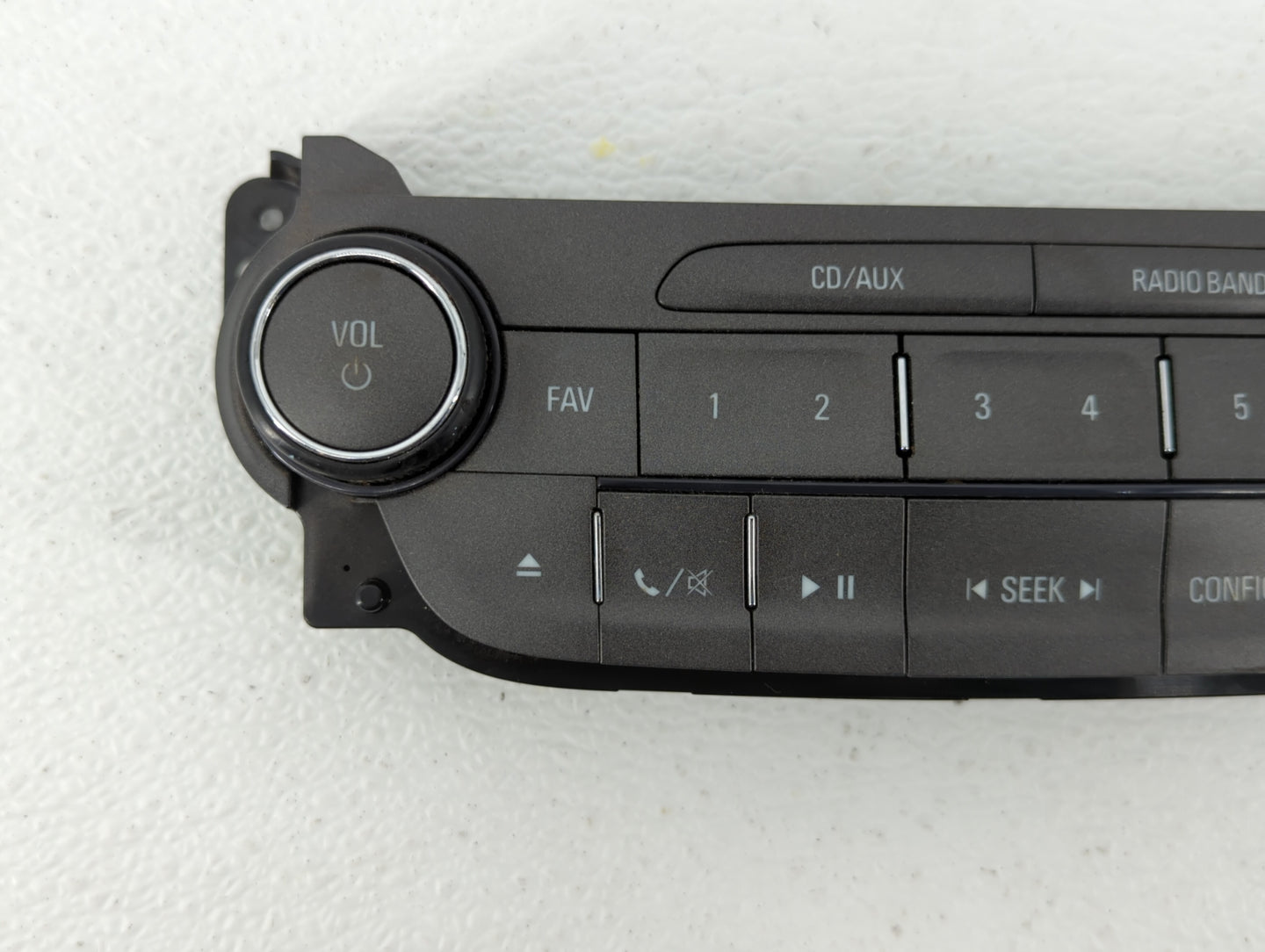 2013-2013 Chevrolet Malibu Am Fm Cd Player Radio Receiver - Oemusedautoparts1.com