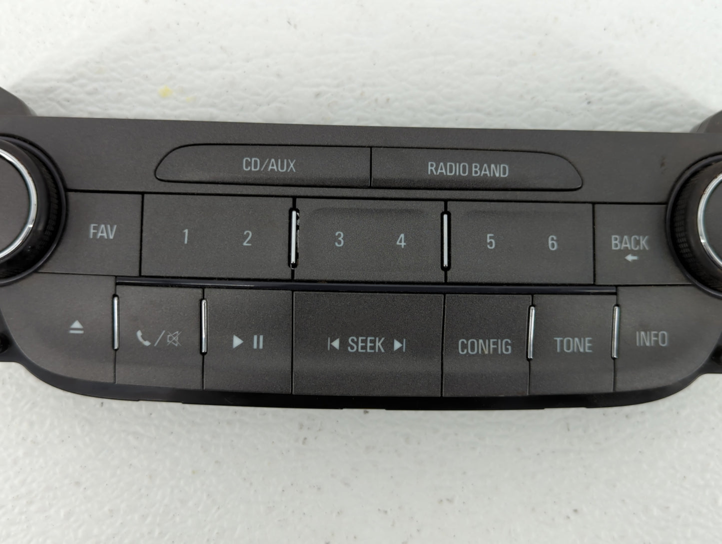 2013-2013 Chevrolet Malibu Am Fm Cd Player Radio Receiver - Oemusedautoparts1.com