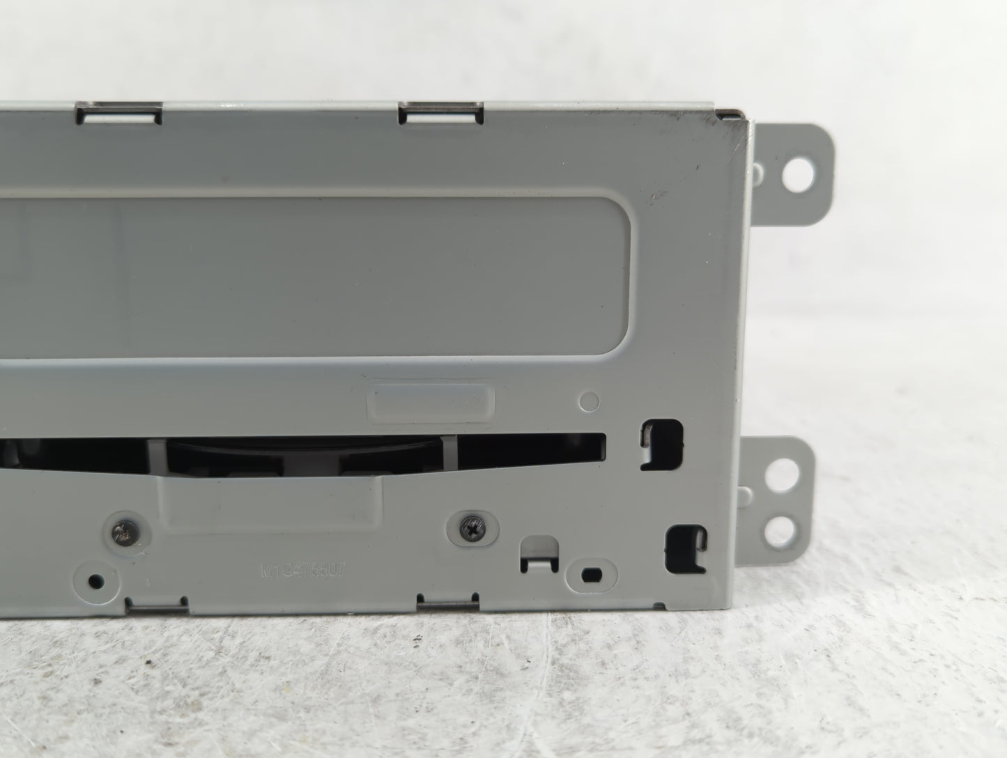 2013-2013 Chevrolet Malibu Am Fm Cd Player Radio Receiver - Oemusedautoparts1.com