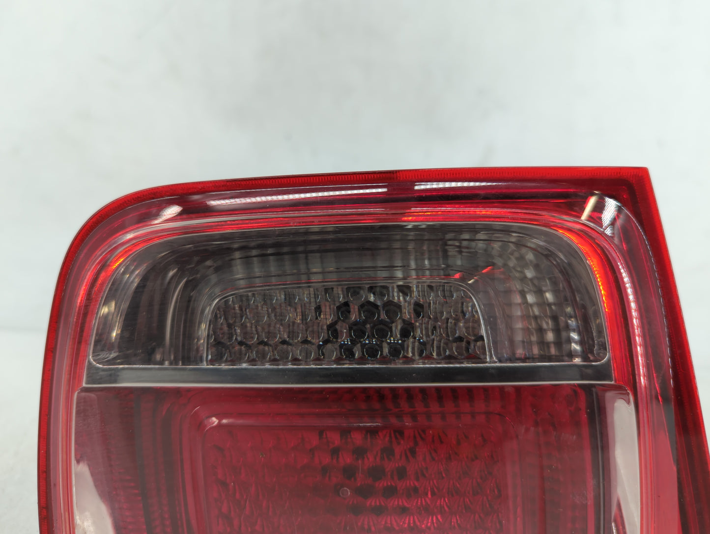 2013-2016 Chevrolet Malibu Tail Light Assembly Driver Left OEM P/N:22907311 Fits Fits 2013 2014 2015 2016 OEM Used Auto Part