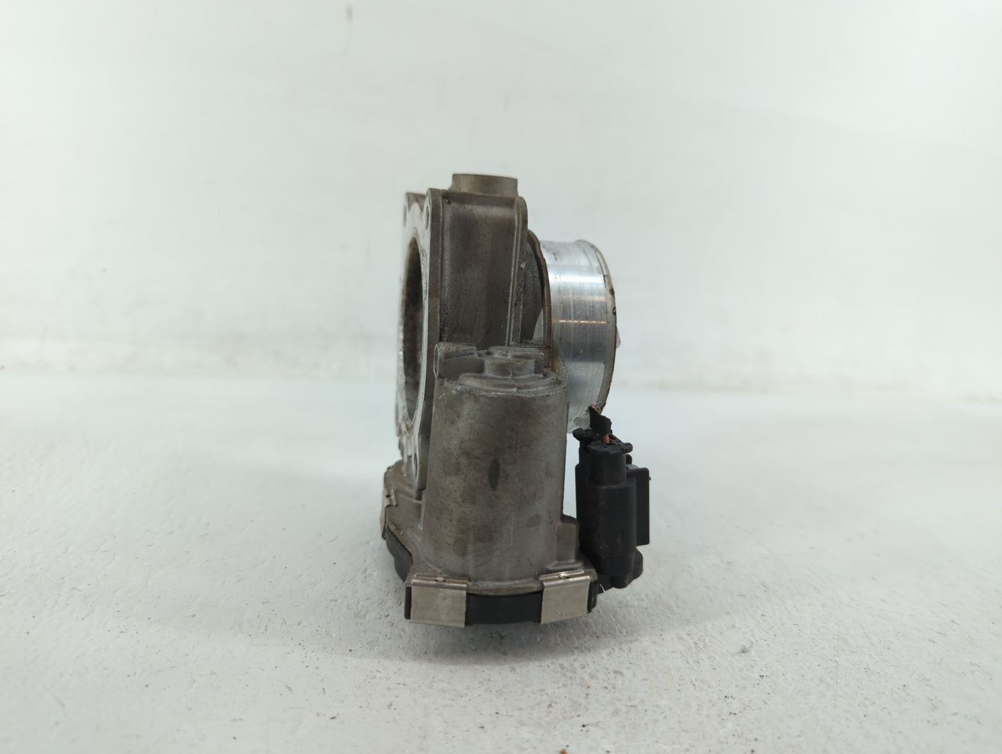 2013-2015 Chevrolet Malibu Throttle Body P/N:12670839AA 12627217DA, 12669073DA Fits Fits 2013 2014 2015 2017 2018 2019 2020 