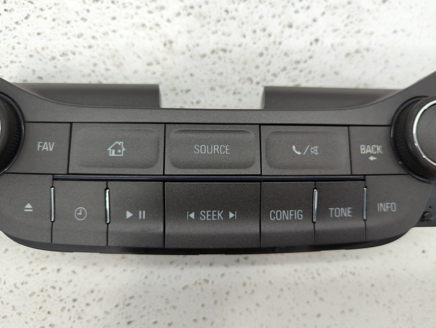 2013-2013 Chevrolet Malibu Radio Control Panel - Oemusedautoparts1.com