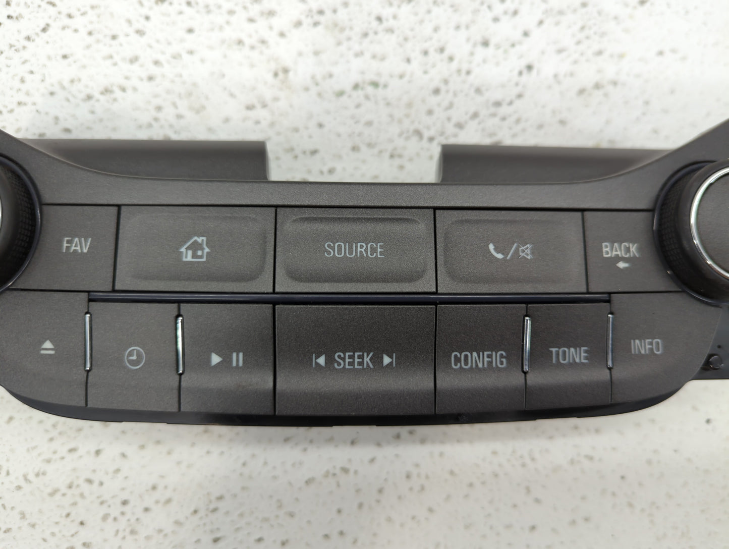 2013-2013 Chevrolet Malibu Radio Control Panel - Oemusedautoparts1.com