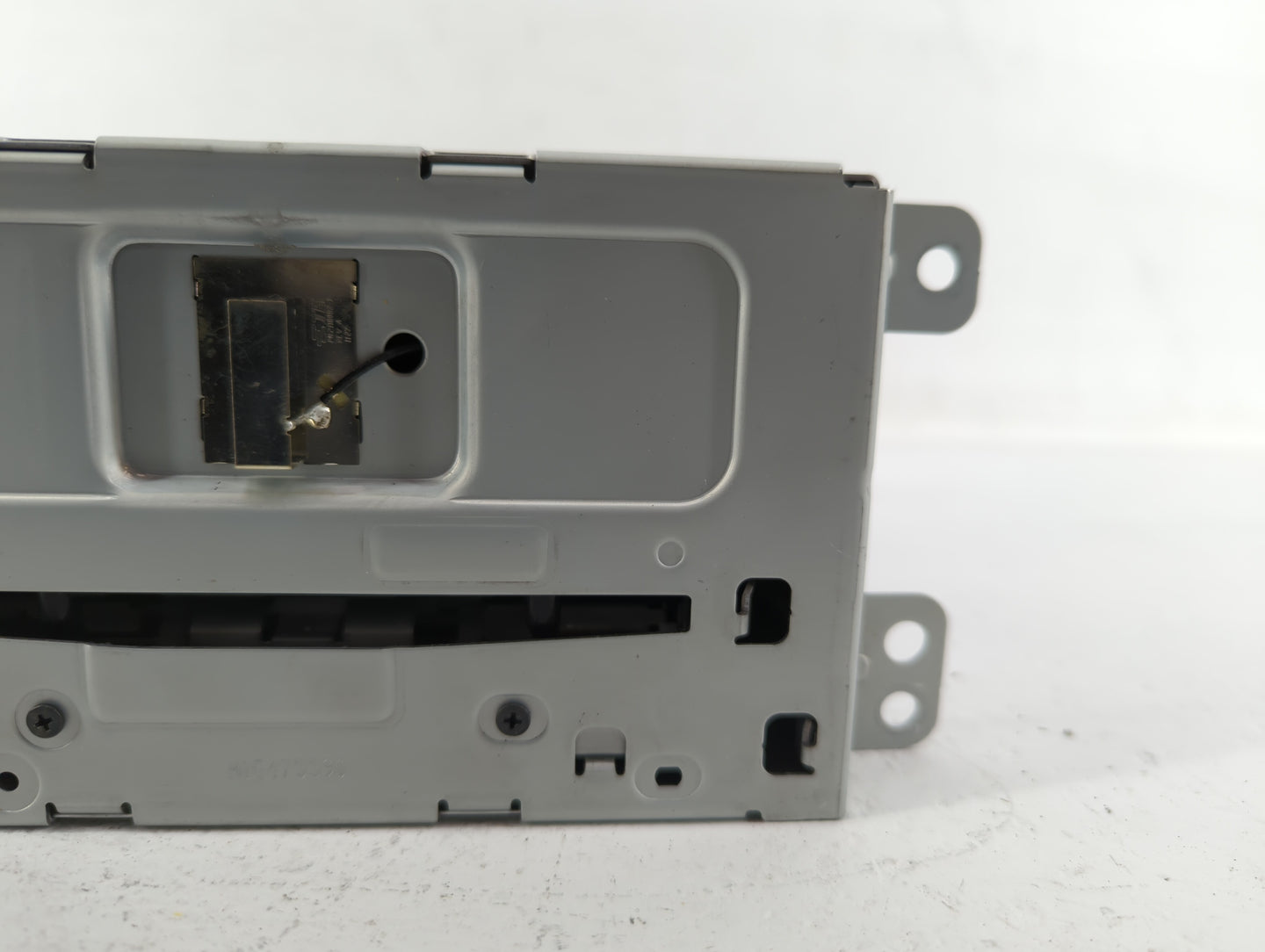 2013 Chevrolet Malibu Radio AM FM Cd Player Receiver Replacement P/N:22911992 22925286, 23140543 Fits OEM Used Auto Parts - 