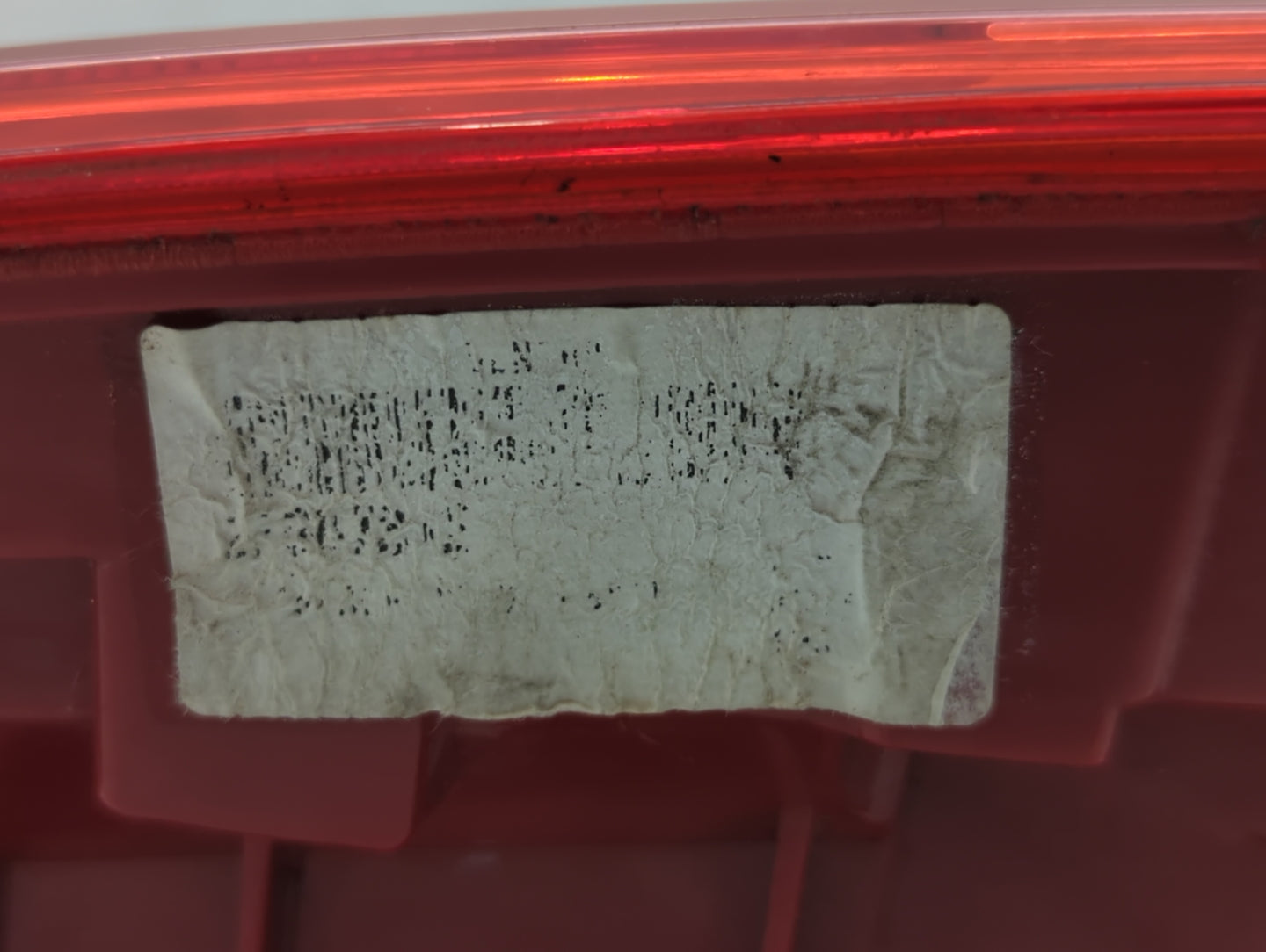 2013-2016 Chevrolet Malibu Tail Light Assembly Passenger Right OEM P/N:22907312 22871116 Fits Fits 2013 2014 2015 2016 OEM U