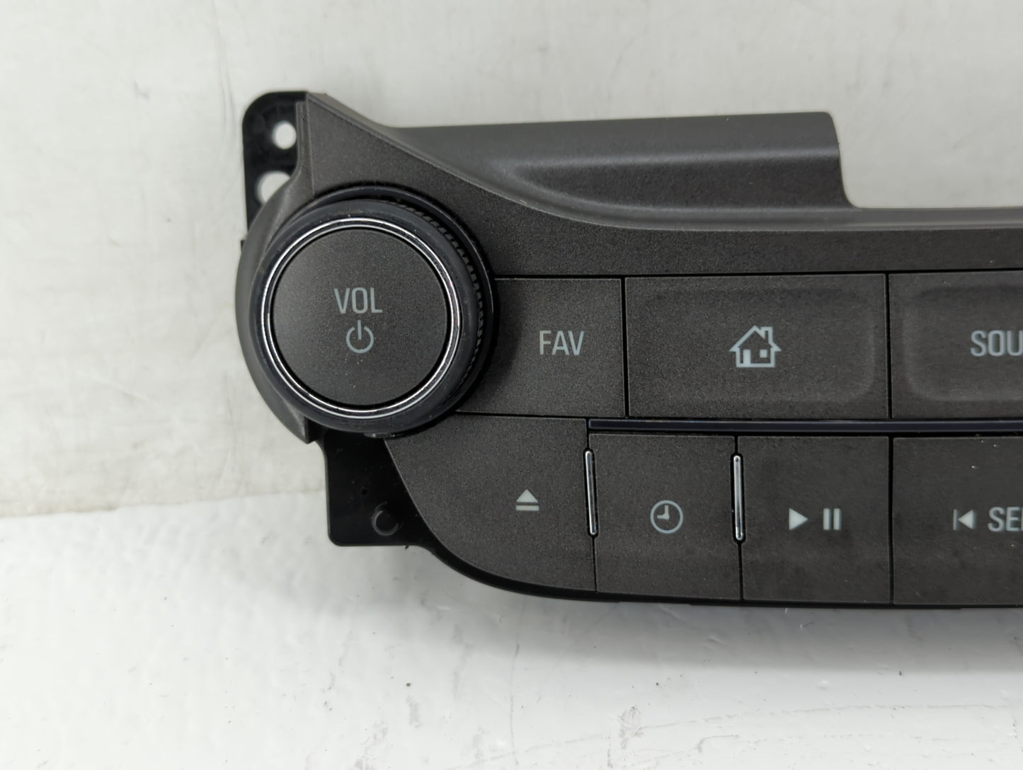 2013 Chevrolet Malibu Radio AM FM Cd Player Receiver Replacement P/N:22881000 22869142, 545290509 Fits OEM Used Auto Parts -