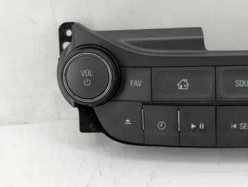 2013 Chevrolet Malibu Radio AM FM Cd Player Receiver Replacement P/N:22881000 22869142, 545290509 Fits OEM Used Auto Parts