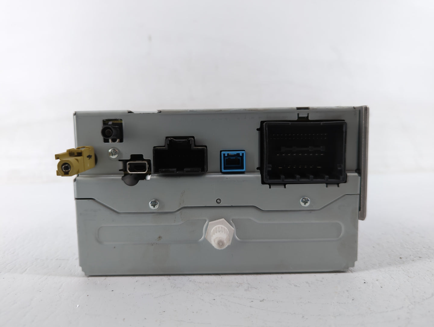 2013 Chevrolet Malibu Radio AM FM Cd Player Receiver Replacement P/N:22911992 22925286, 23140543 Fits OEM Used Auto Parts - 