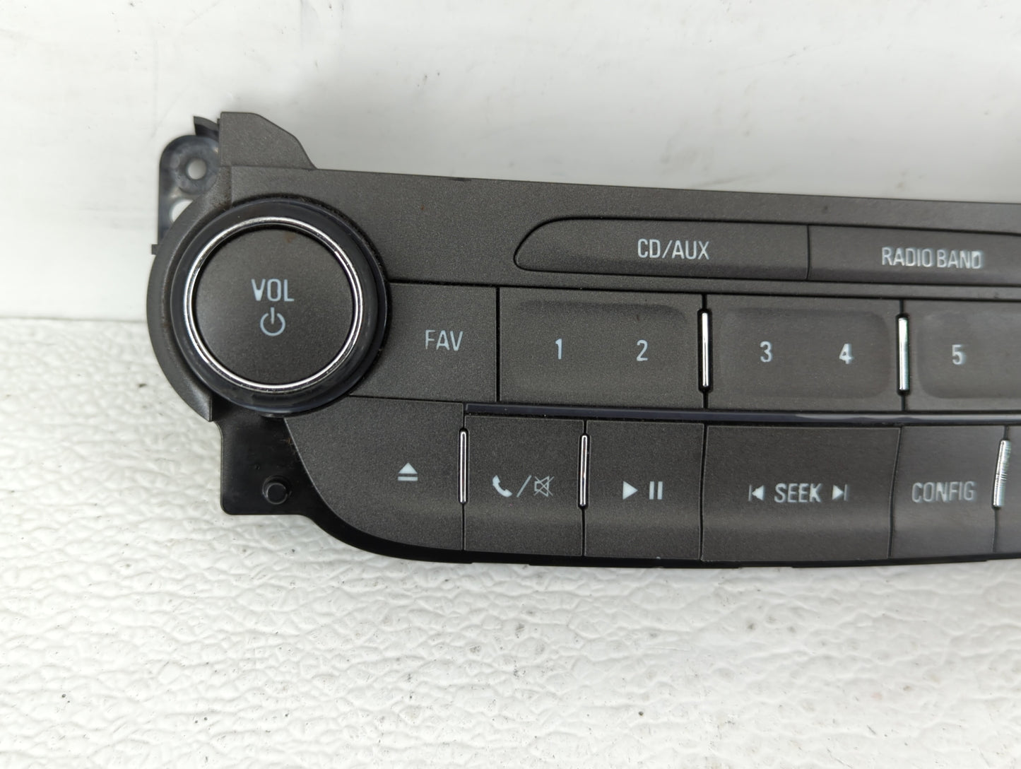 2013-2013 Chevrolet Malibu Radio Control Panel - Oemusedautoparts1.com