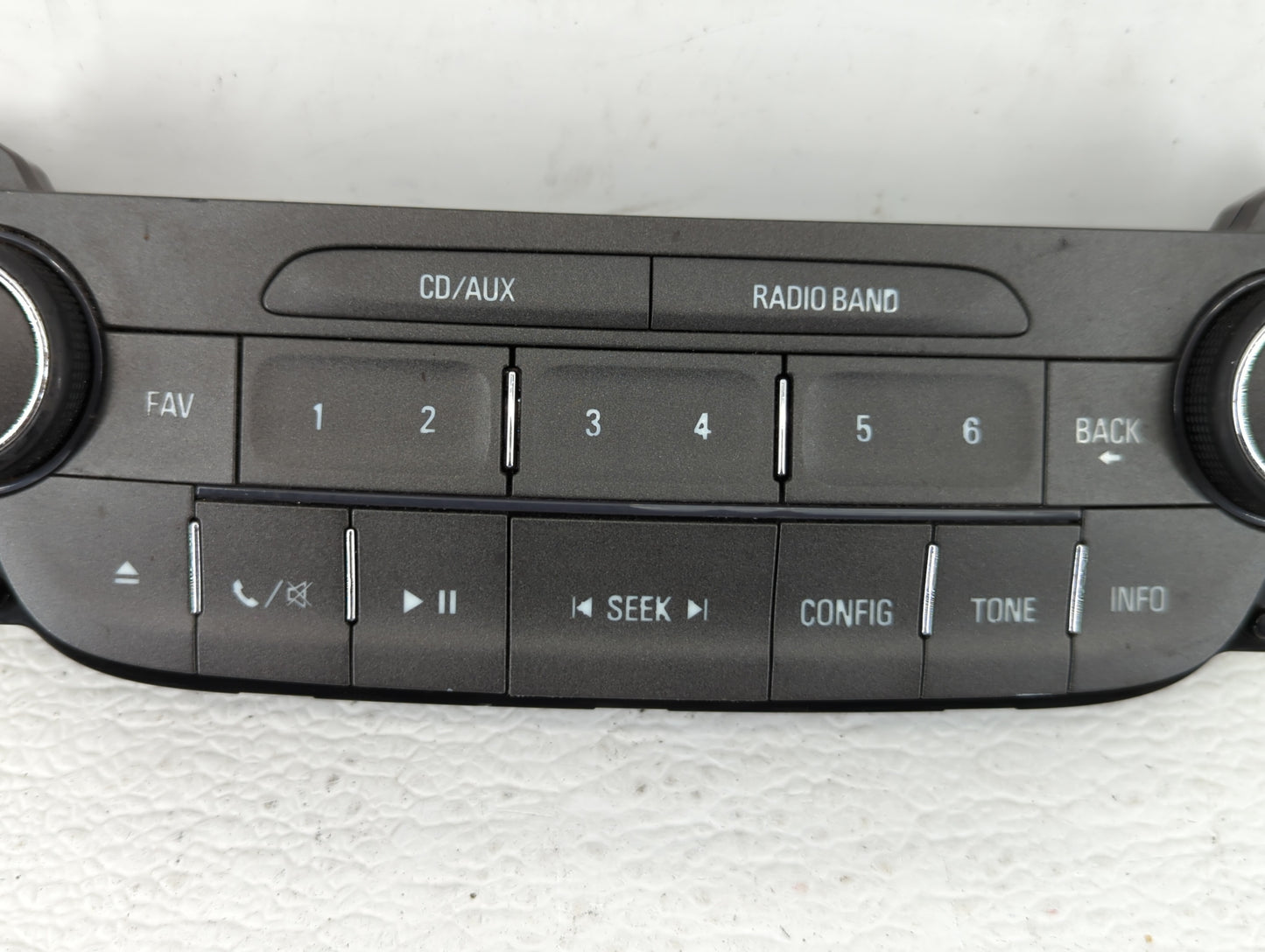 2013-2013 Chevrolet Malibu Radio Control Panel - Oemusedautoparts1.com