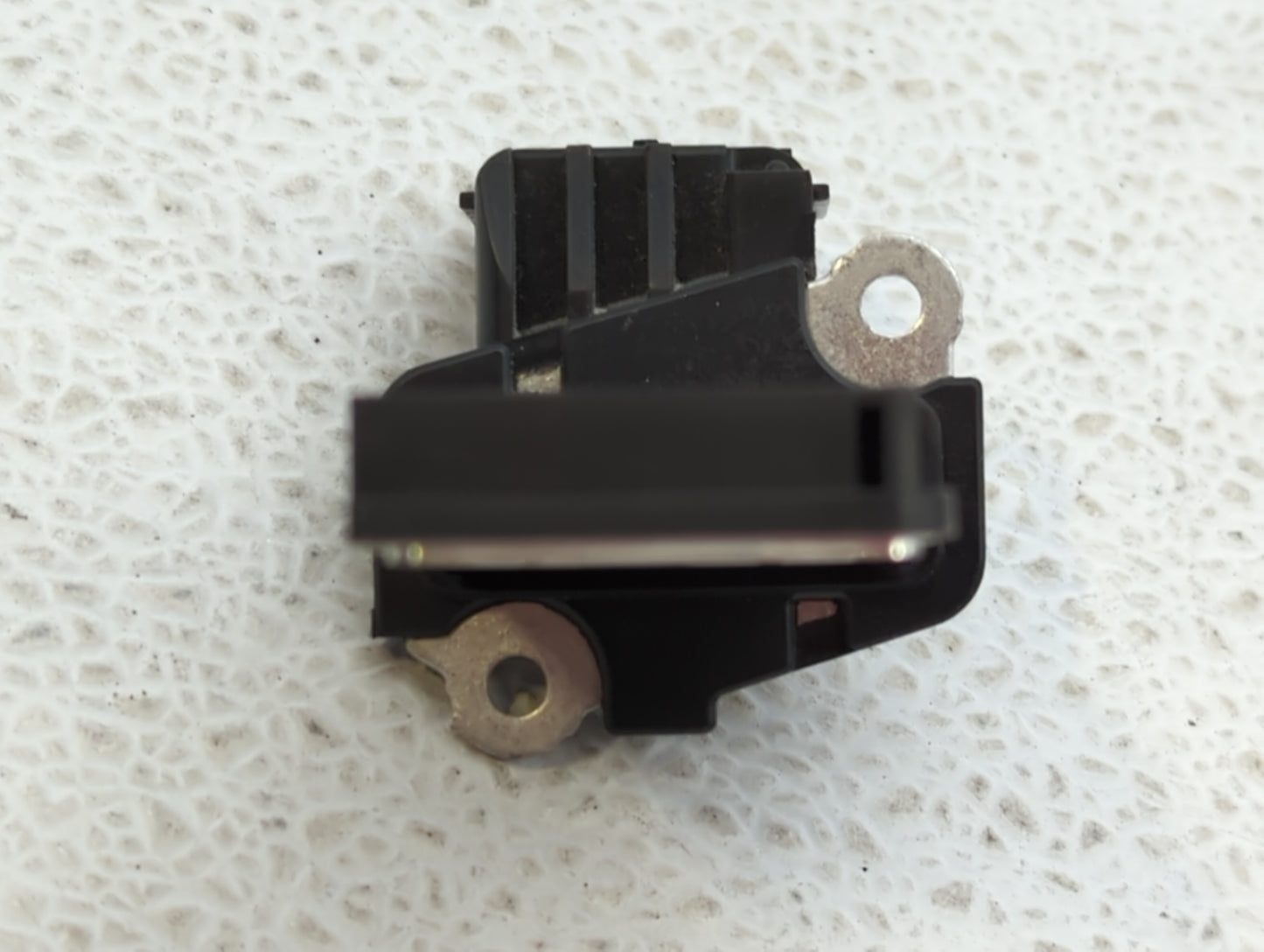 2013 Chevrolet Malibu Mass Air Flow Meter Maf - Oemusedautoparts1.com