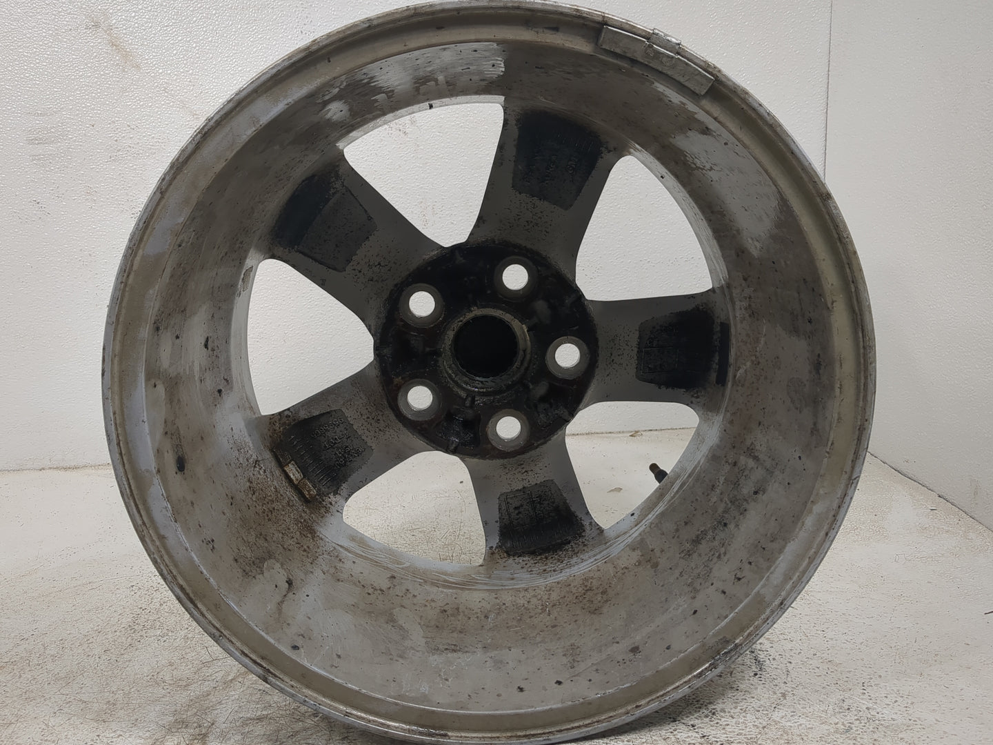 2013-2016 Chevrolet Malibu Oem Wheel Rim 5000922 - Oemusedautoparts1.com