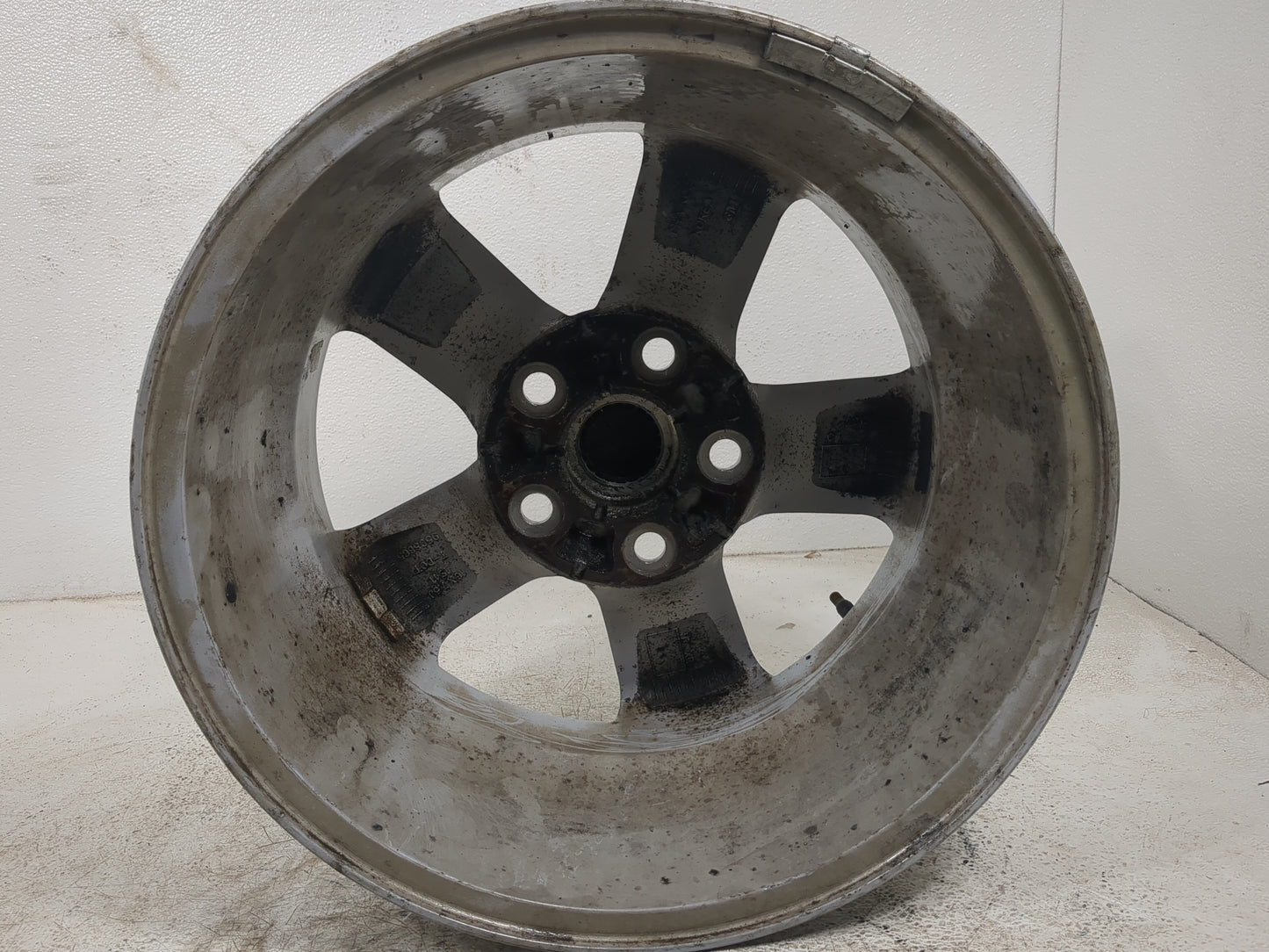 2013-2016 Chevrolet Malibu Oem Wheel Rim 5000922 - Oemusedautoparts1.com