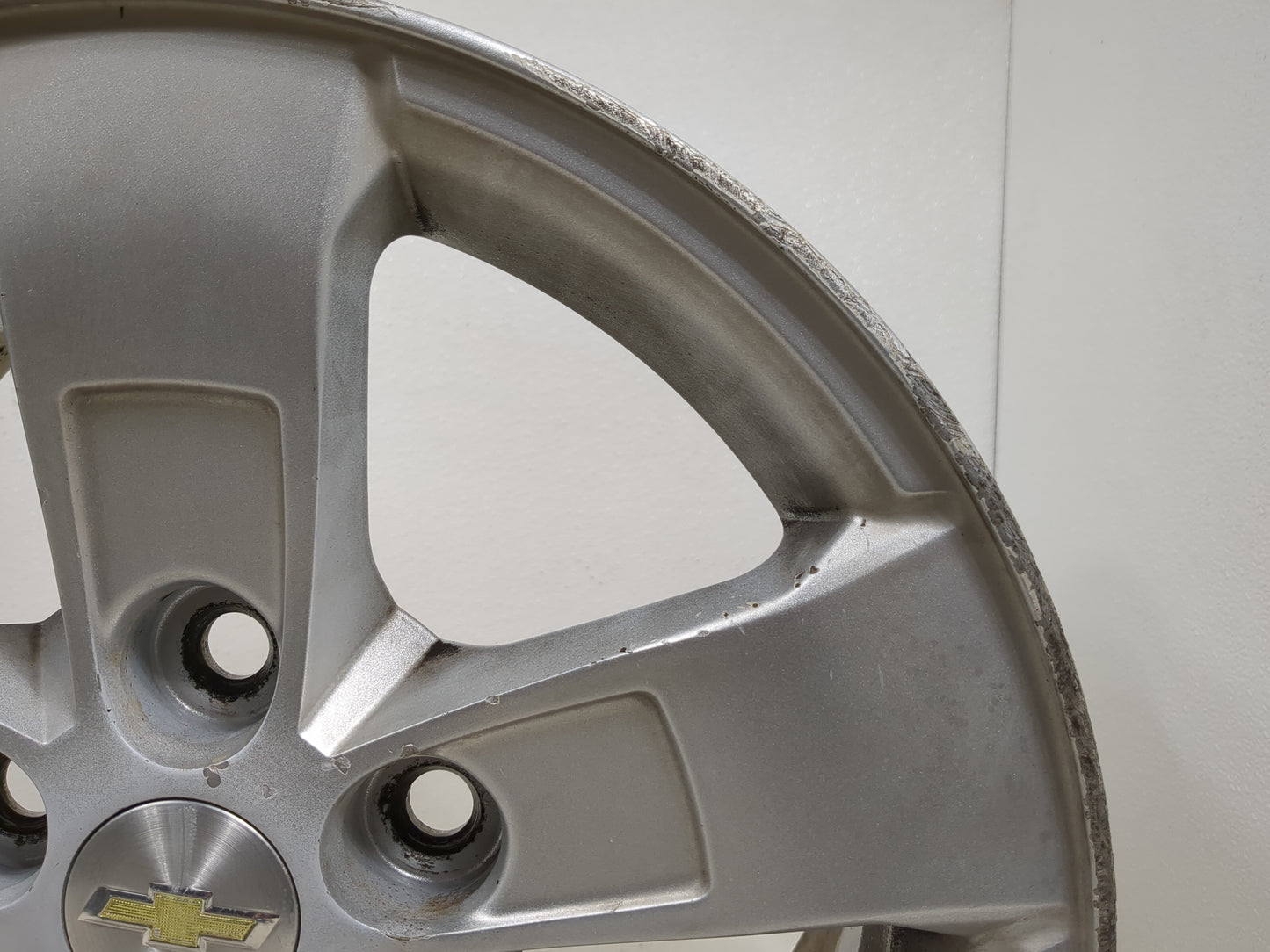 2013-2016 Chevrolet Malibu Oem Wheel Rim 5000923 - Oemusedautoparts1.com