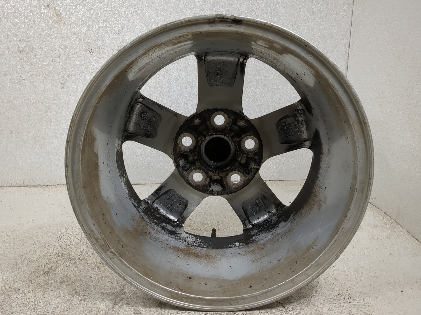 2013-2016 Chevrolet Malibu Oem Wheel Rim 5000923 - Oemusedautoparts1.com