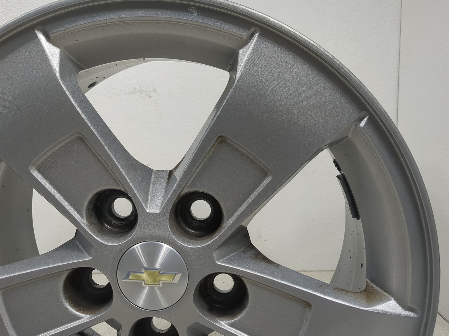 2013-2016 Chevrolet Malibu Oem Wheel Rim 5000924 - Oemusedautoparts1.com