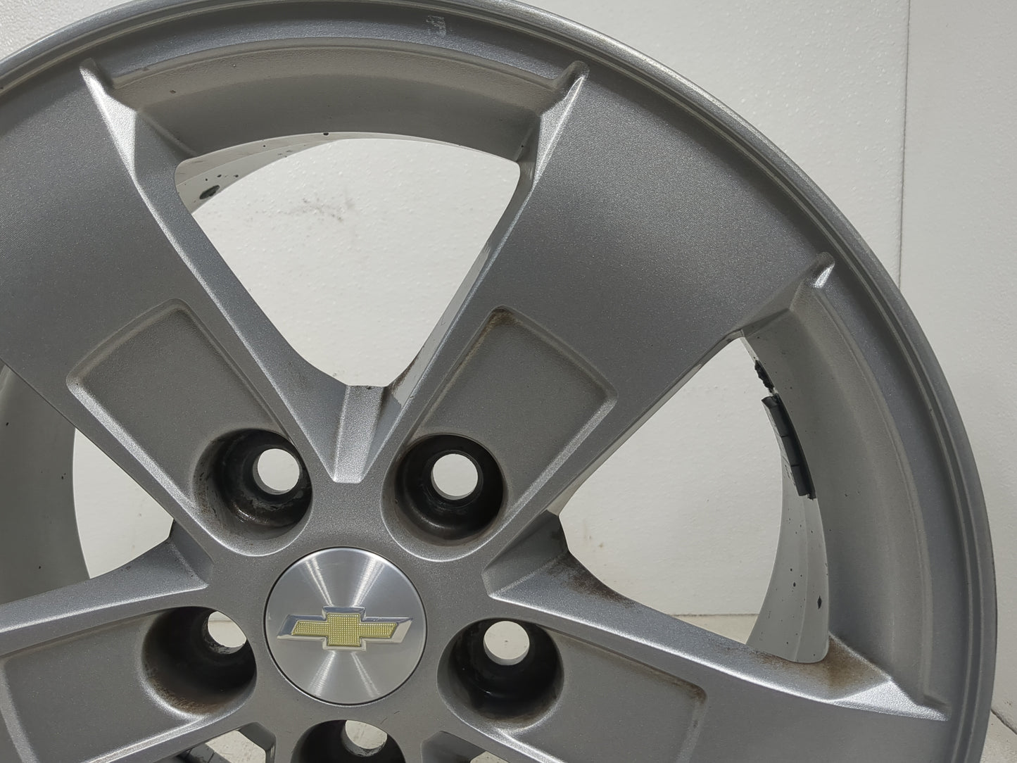 2013-2016 Chevrolet Malibu Oem Wheel Rim 5000924 - Oemusedautoparts1.com
