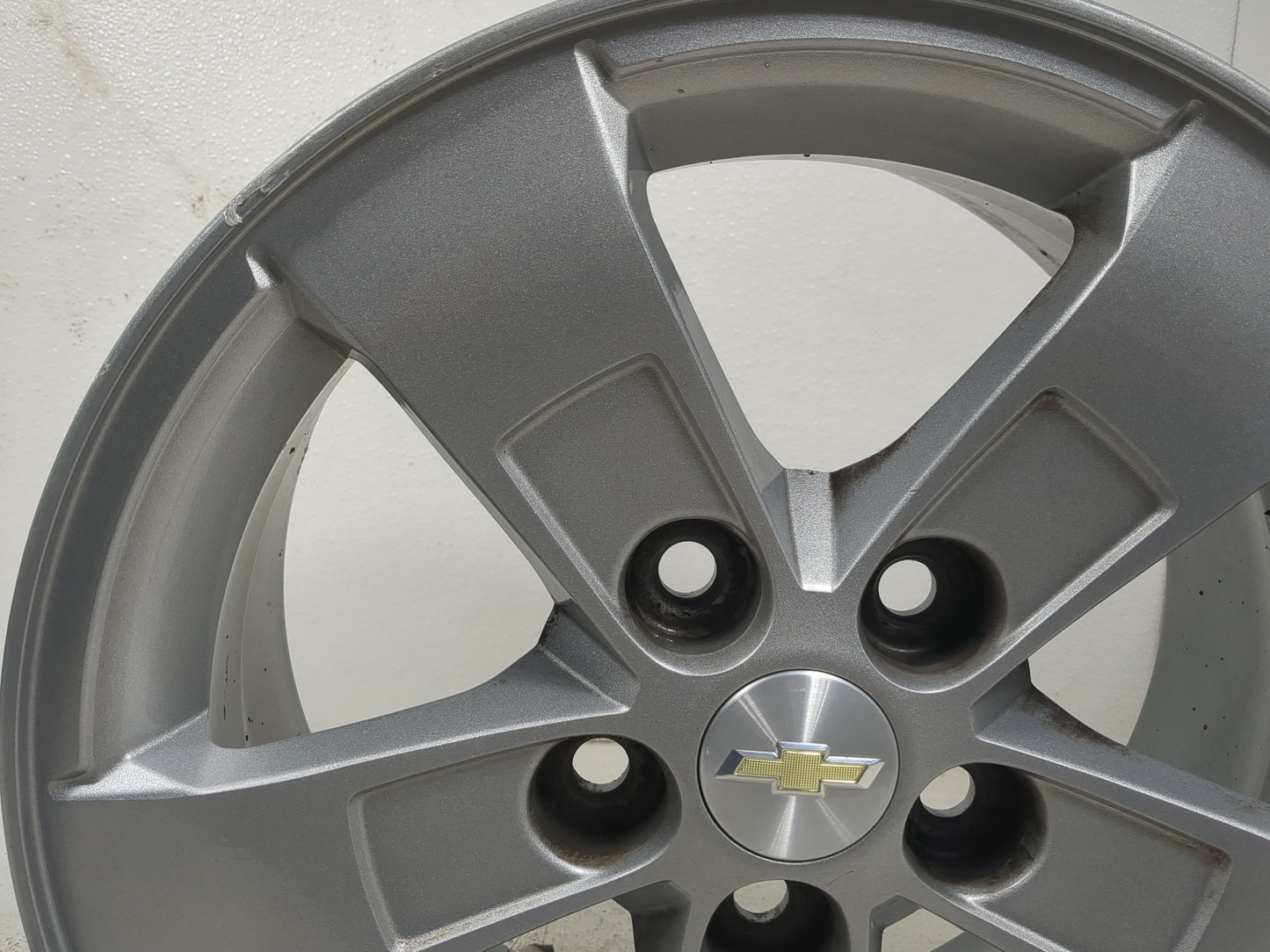 2013-2016 Chevrolet Malibu Oem Wheel Rim 5000924 - Oemusedautoparts1.com