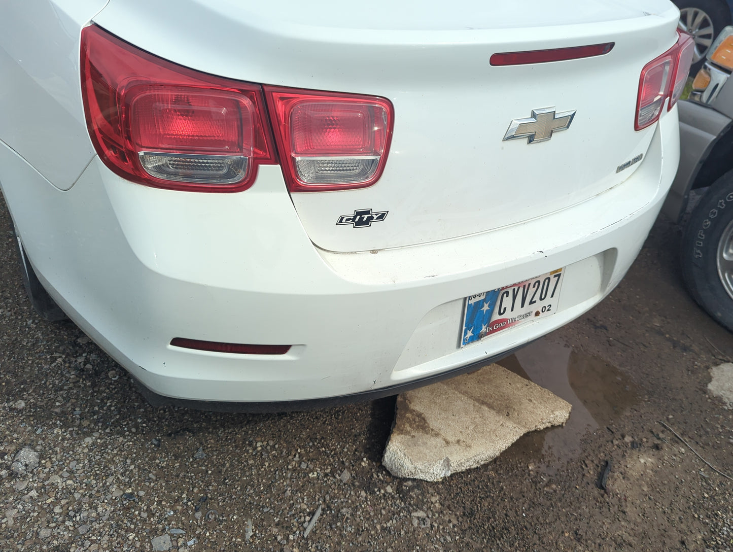 2013-2016 Chevrolet Malibu Rear Bumper Assembly Oem 5009568 - Oemusedautoparts1.com