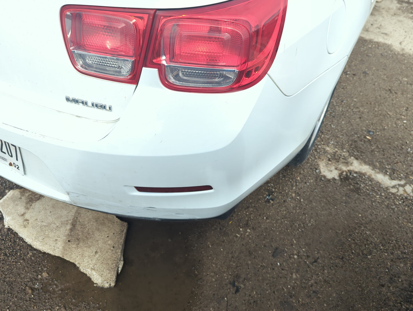 2013-2016 Chevrolet Malibu Rear Bumper Assembly Oem 5009568 - Oemusedautoparts1.com