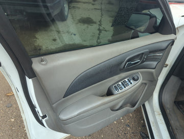 2013 Chevrolet Malibu Front Left Driver Interior Door Panel Trim - Oemusedautoparts1.com