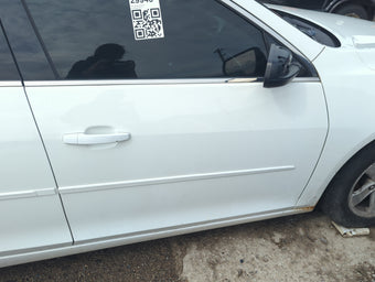 compare product 2013-2014 Chevrolet Malibu Passenger Front Door Oem 5009666