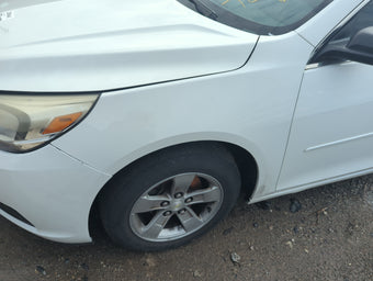 compare product 2013-2016 Chevrolet Malibu Driver Fender 5009676