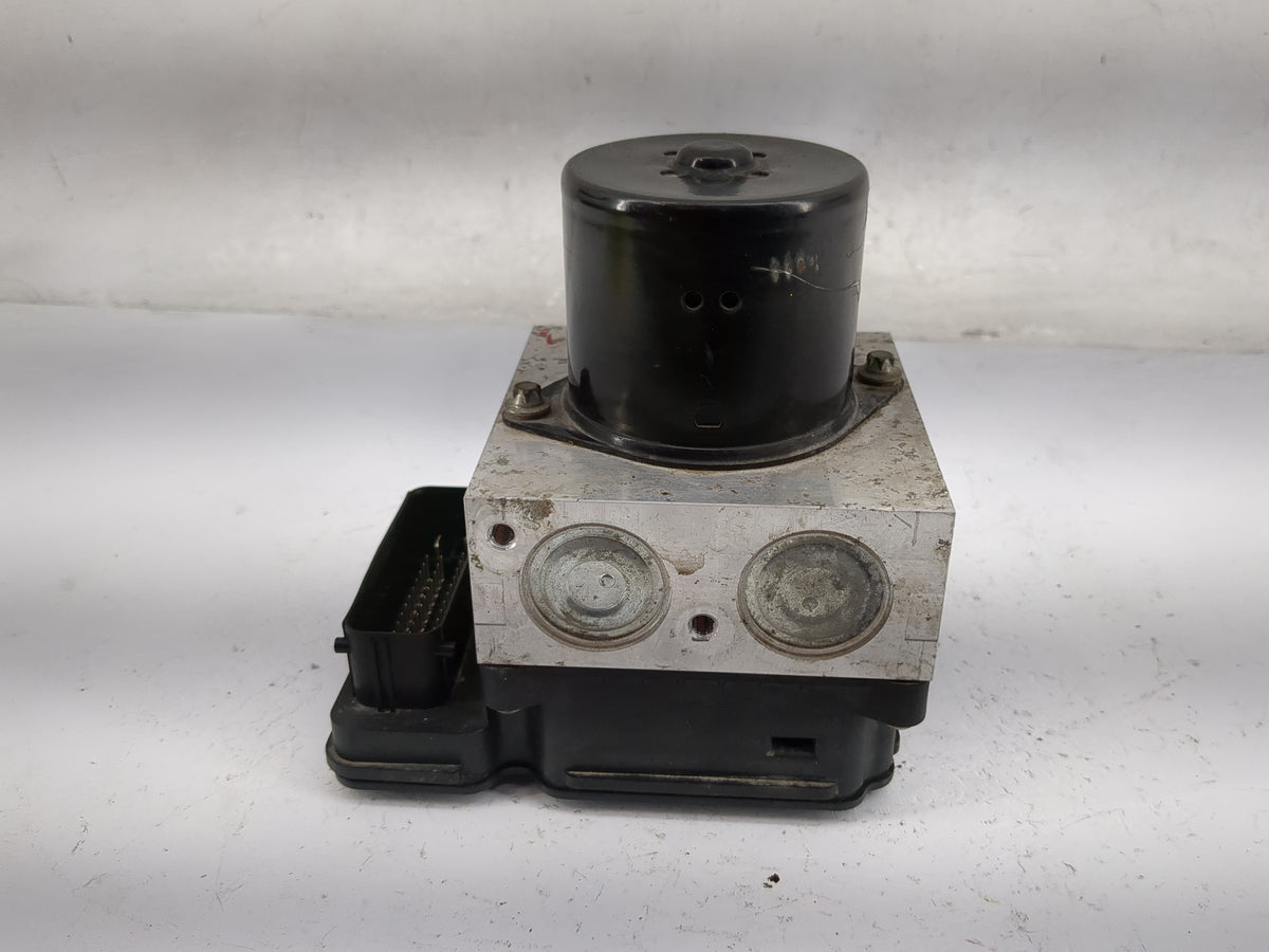 2013-2016 Chevrolet Malibu ABS Pump Control Module Replacement P/N:22973923 10130397 Fits Fits 2012 2013 2014 2015 2016 OEM 