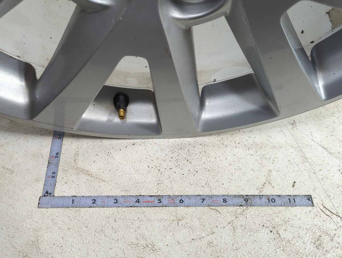 2013 Chevrolet Malibu Oem Wheel Rim 5028027 - Oemusedautoparts1.com