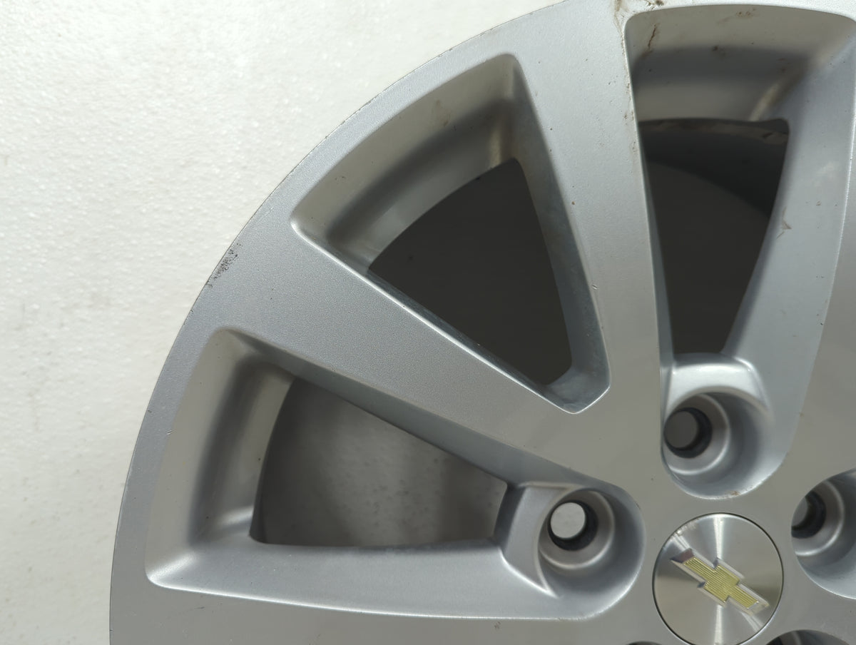 2013 Chevrolet Malibu Oem Wheel Rim 5028028 - Oemusedautoparts1.com