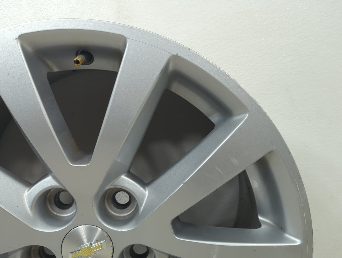 2013 Chevrolet Malibu Oem Wheel Rim 5028029 - Oemusedautoparts1.com