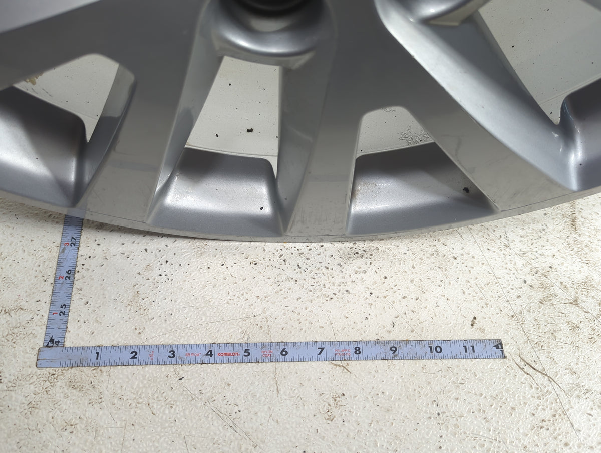 2013 Chevrolet Malibu Oem Wheel Rim 5028029 - Oemusedautoparts1.com