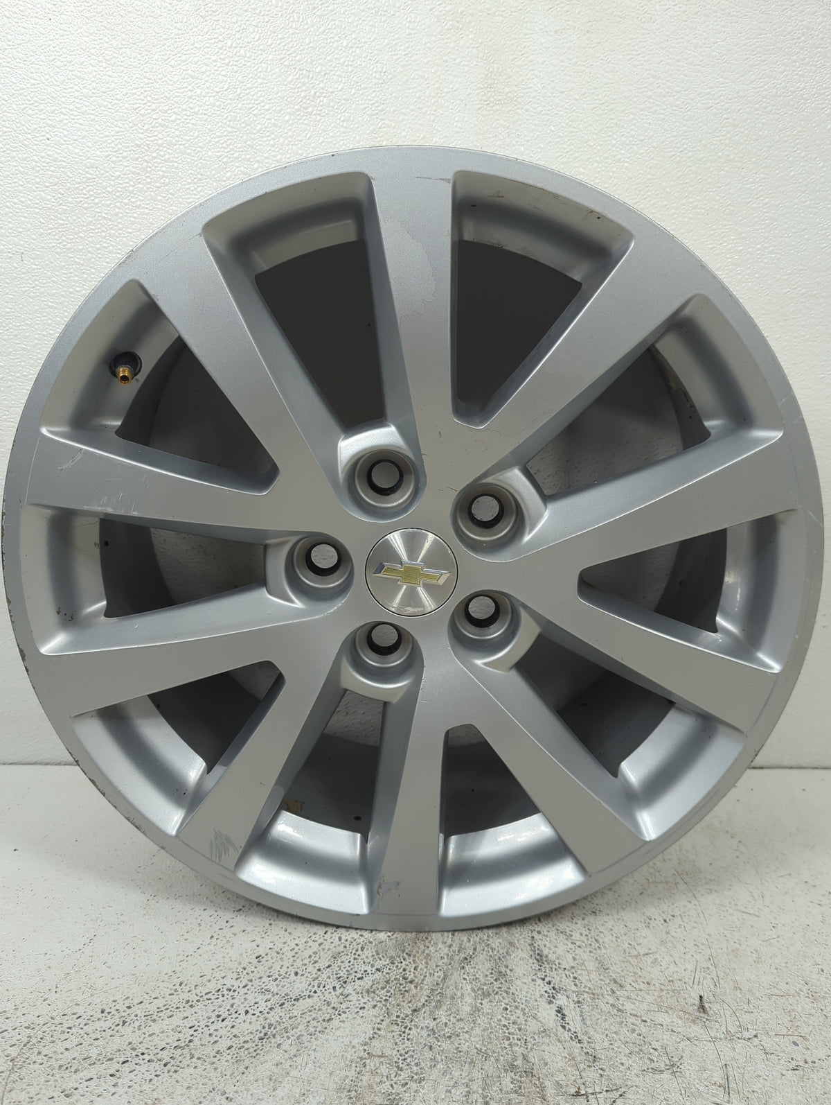 2013 Chevrolet Malibu Oem Wheel Rim 5028030 - Oemusedautoparts1.com