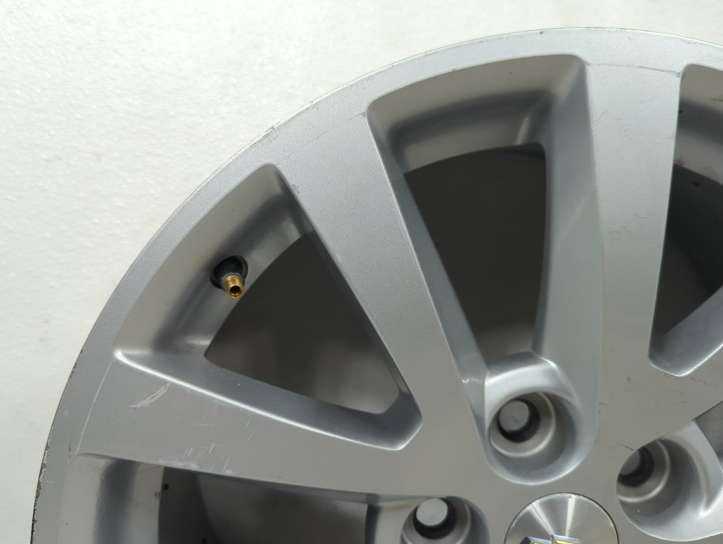 2013 Chevrolet Malibu Oem Wheel Rim 5028030 - Oemusedautoparts1.com