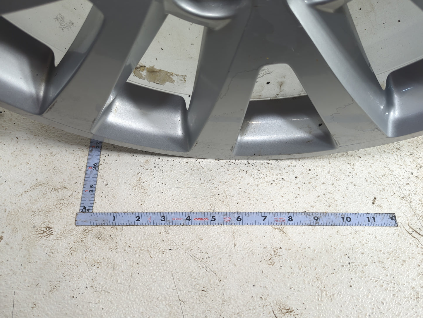 2013 Chevrolet Malibu Oem Wheel Rim 5028030 - Oemusedautoparts1.com