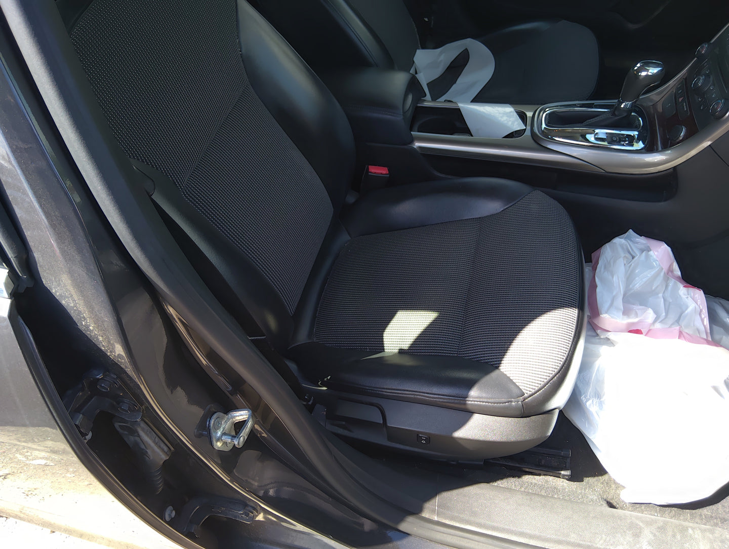 2013-2013 Chevrolet Malibu Passenger Front Seat Oem 5028042 - Oemusedautoparts1.com