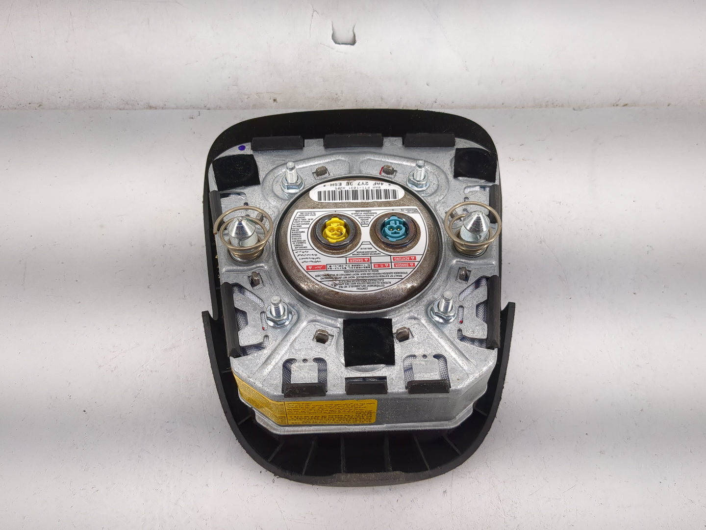 2013-2016 Chevrolet Malibu Air Bag Driver Left Steering Wheel Mounted 5028059 - Oemusedautoparts1.com