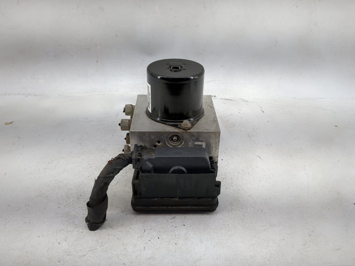 2013-2016 Chevrolet Malibu ABS Pump Control Module Replacement P/N:22971448 16817041 Fits Fits 2012 2013 2014 2015 2016 OEM 