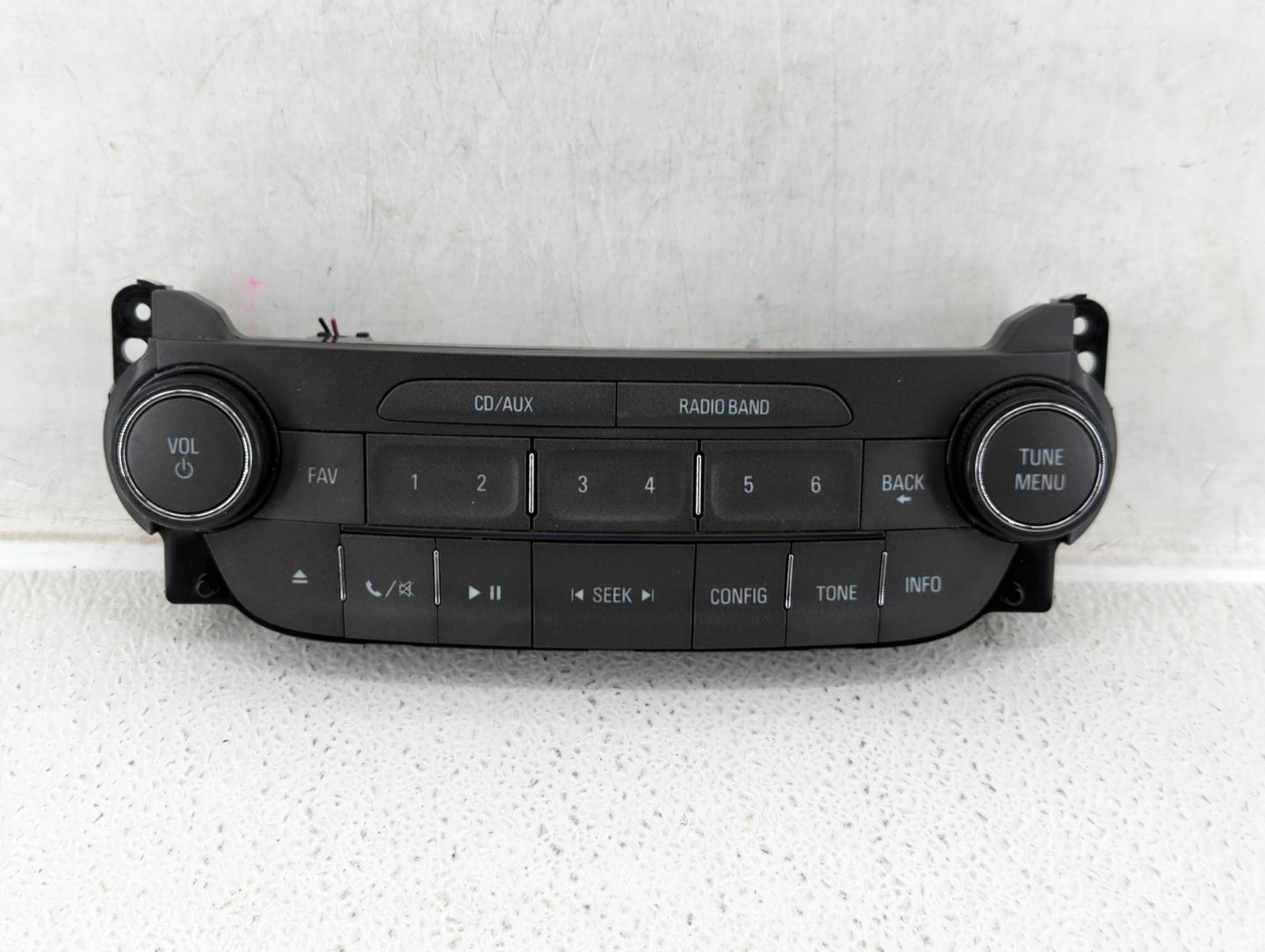 2013-2013 Chevrolet Malibu Radio Control Panel - Oemusedautoparts1.com