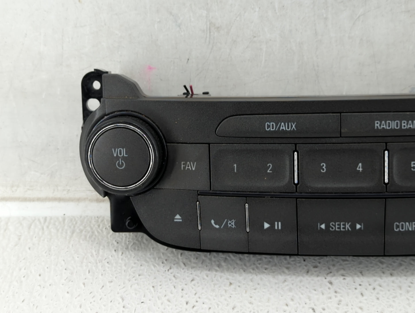 2013-2013 Chevrolet Malibu Radio Control Panel - Oemusedautoparts1.com
