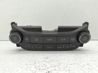 compare product 2013 Chevrolet Malibu Radio AM FM Cd Player Receiver Replacement P/N:22881000 22869142, 545290509 Fits OEM Used Auto Parts