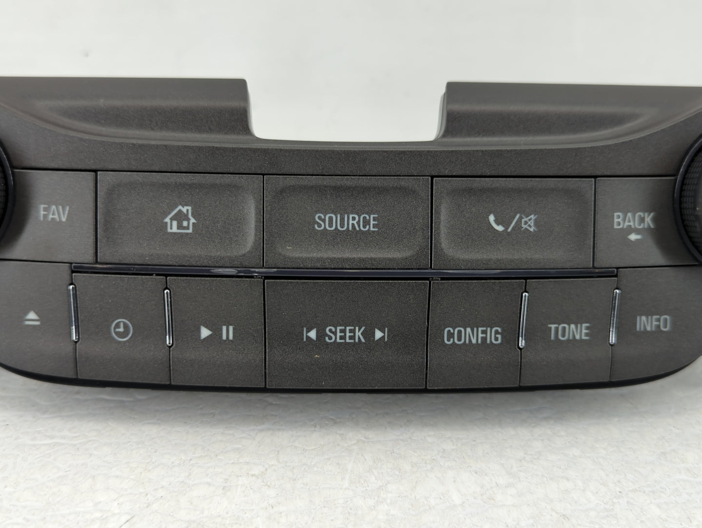 2013-2013 Chevrolet Malibu Radio Control Panel - Oemusedautoparts1.com