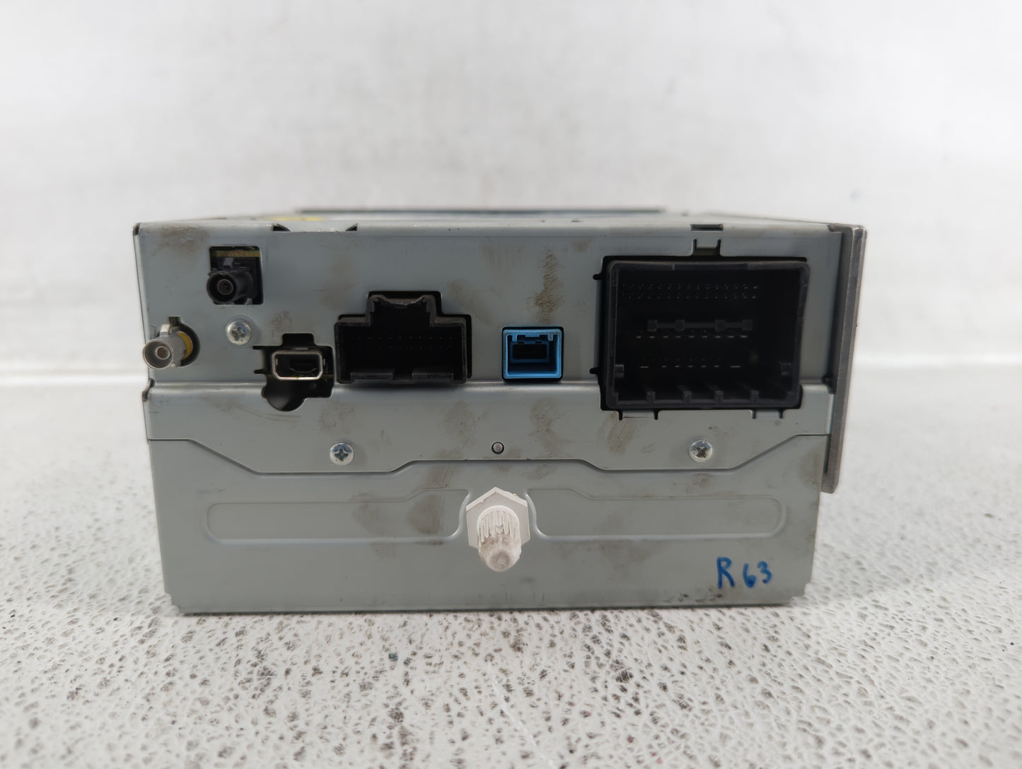 2013 Chevrolet Malibu Radio AM FM Cd Player Receiver Replacement P/N:22911992 22925286, 23140543 Fits OEM Used Auto Parts - 