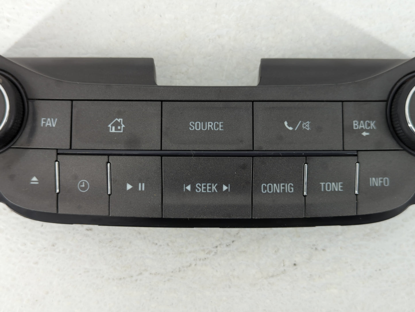 2013-2013 Chevrolet Malibu Radio Control Panel - Oemusedautoparts1.com