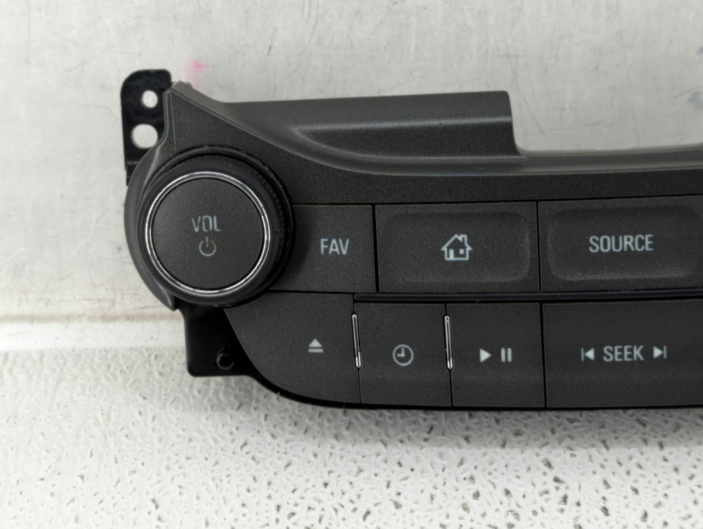 2013-2013 Chevrolet Malibu Am Fm Cd Player Radio Receiver - Oemusedautoparts1.com